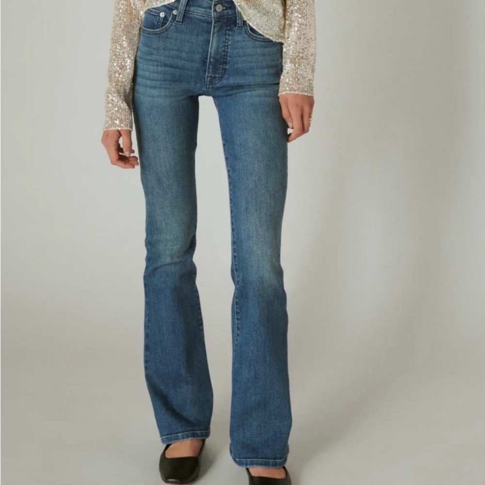 Lucky Brand Women's Boot Cut Jeans in Blue
